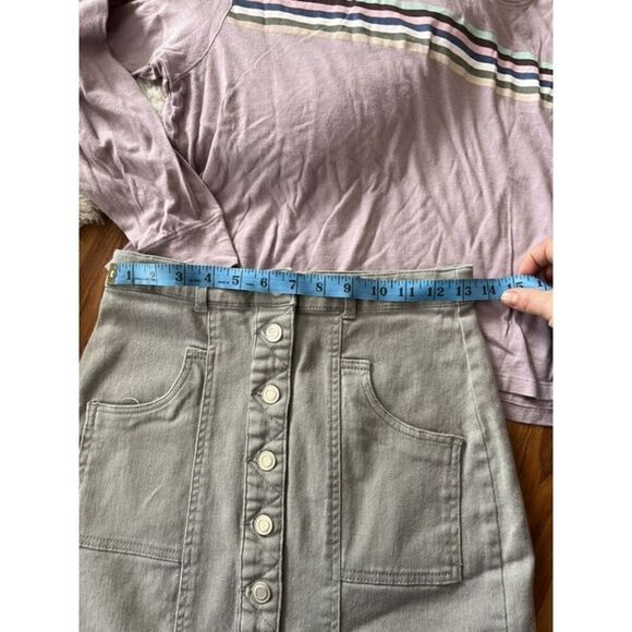 Alter’d State Button Front Denim mini skirt - Picture 4 of 5